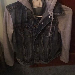 “Reposh” Jean jacket sweater sleeve